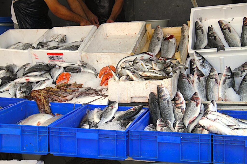 Alaçatı Market Fish