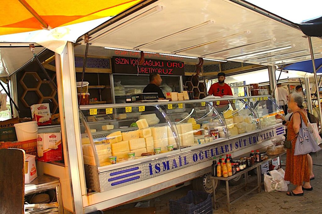 Cheese Stall Çeşme Market