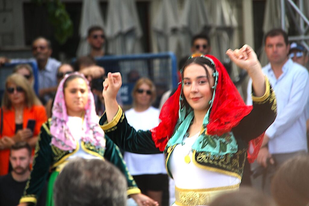 Çeşme Festival Traditional Dancers