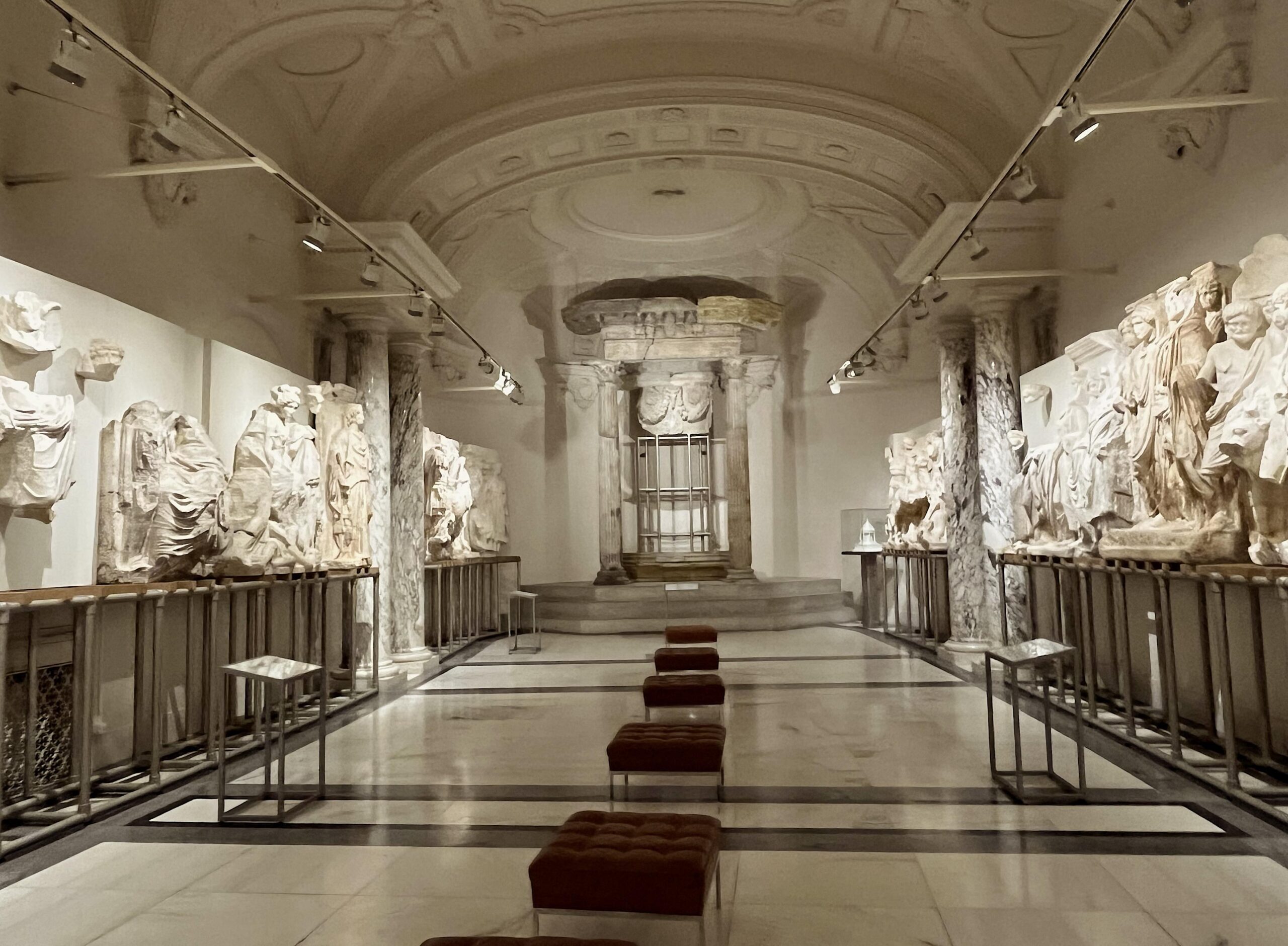 The Kunsthistorisches Museum (Parthian Monument Hall)