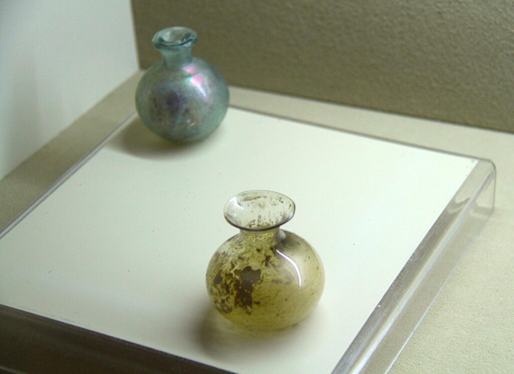 Bağlararası Glass Artefacts - Çeşme Castle