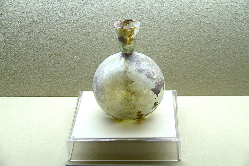 Bağlararası Glass Artefacts - Çeşme Castle