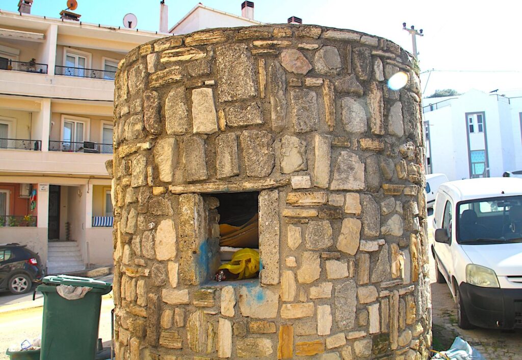 Çatal Fountain Rear View