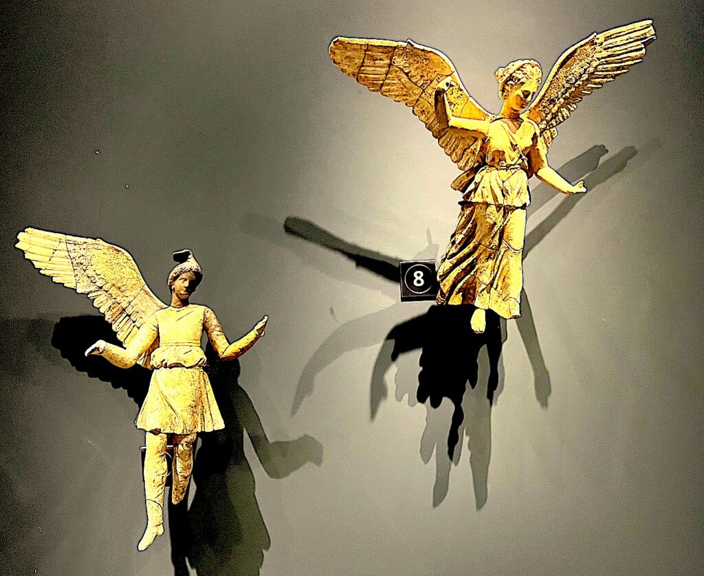 Nike Figurines, Terracotta - Teos