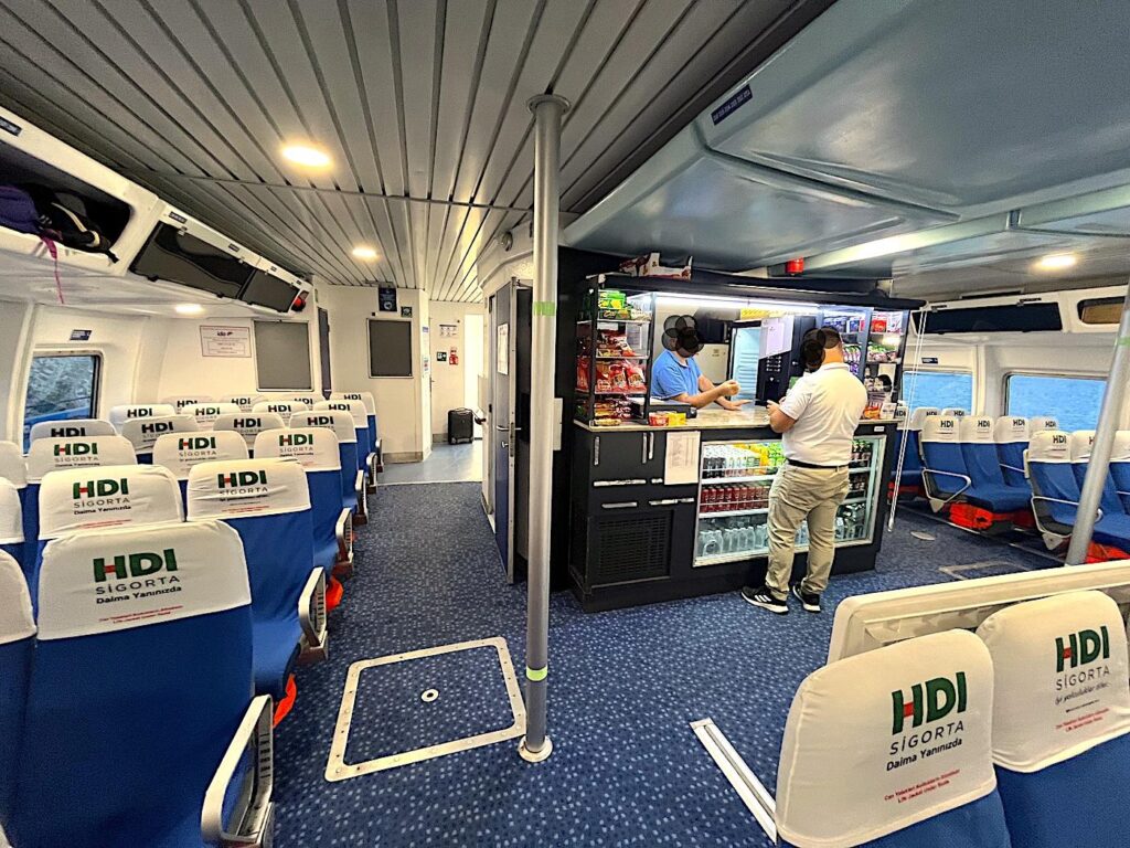İDO Ferry Food & Drink Facilities