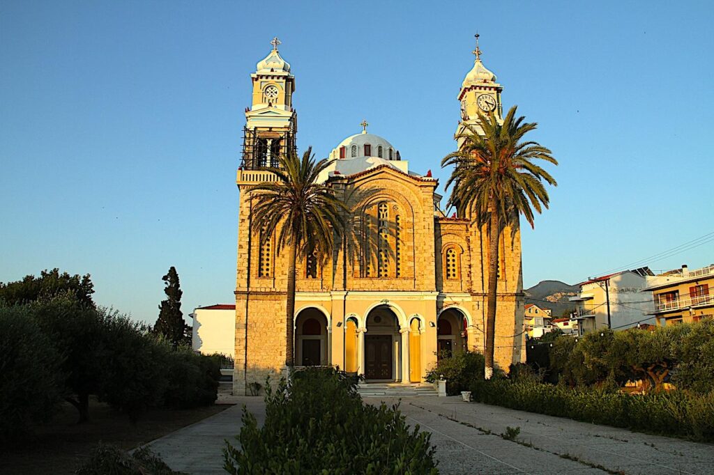 Church of Agios Nikolaos, Karlovasi