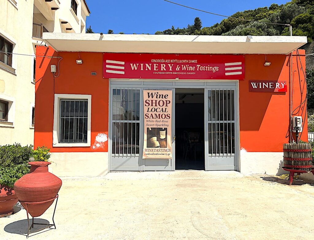 Coutsodontis Winery in Marathokampos