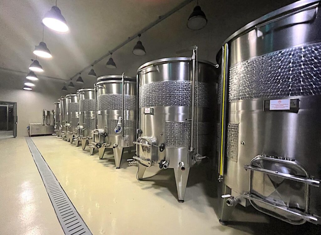 Statera Şarapçılık Fermentation Tanks