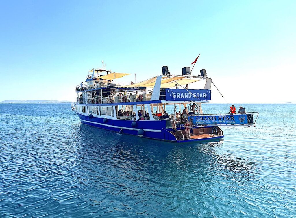 Çeşme Boat Trips - Grand Star