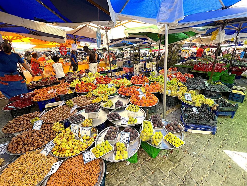 Ilıca Market - Fruit Stalls