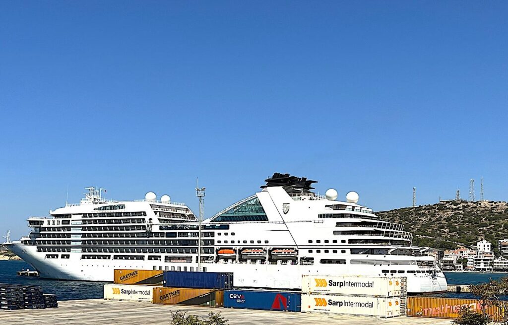 Seabourn Encore - Cesme Port of Call