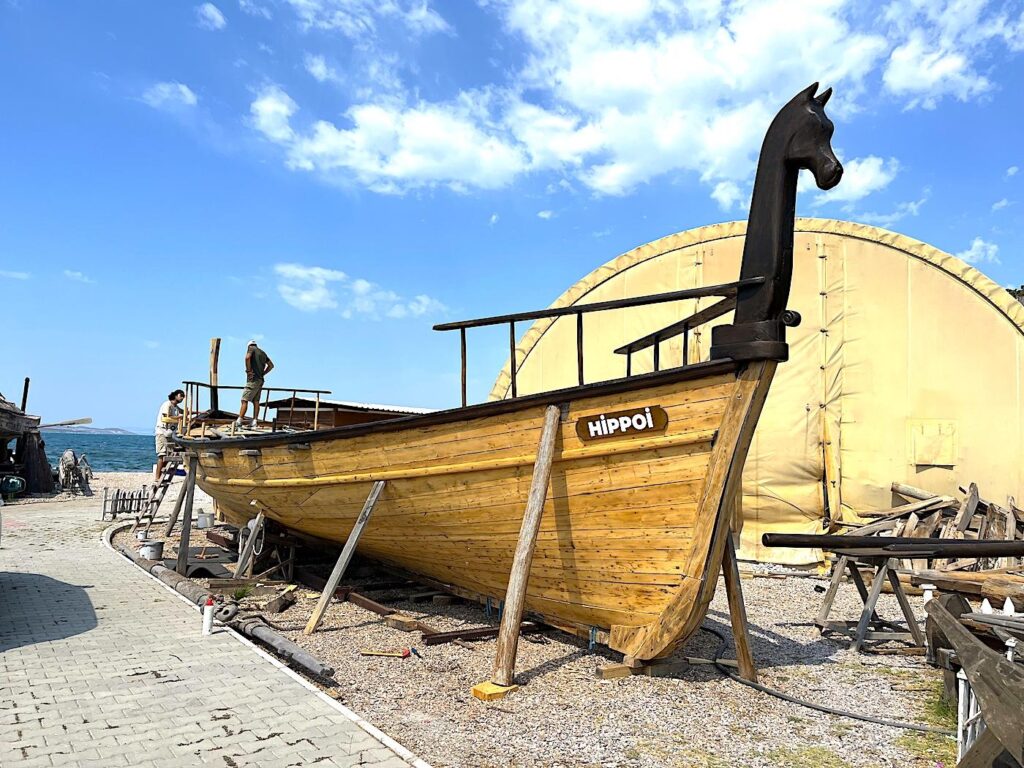 360º Hippoi Phoenician Reanimation Project