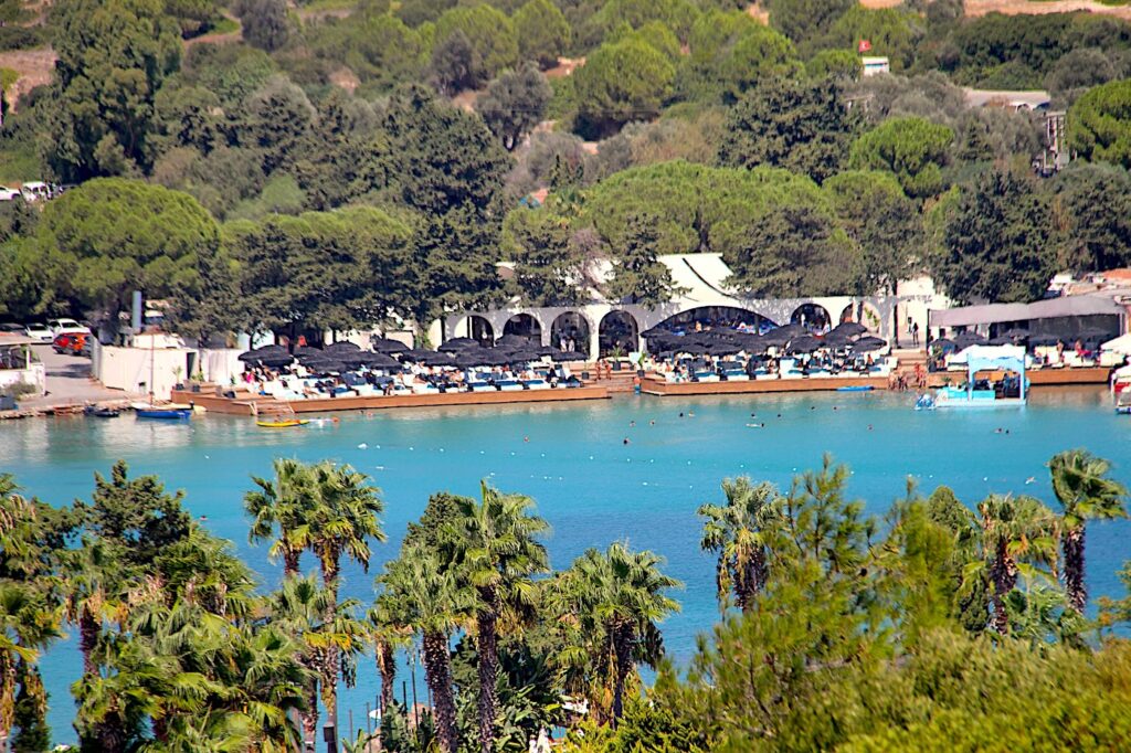 Ayayorgi Beach Clubs, Çeşme