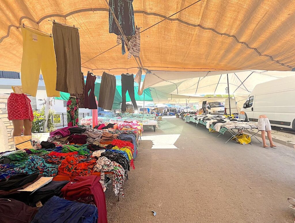 Dalyan Market Clothing