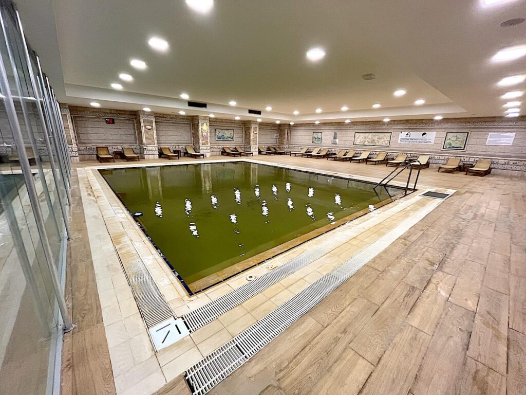  Radisson Çeşme Thermal Pool